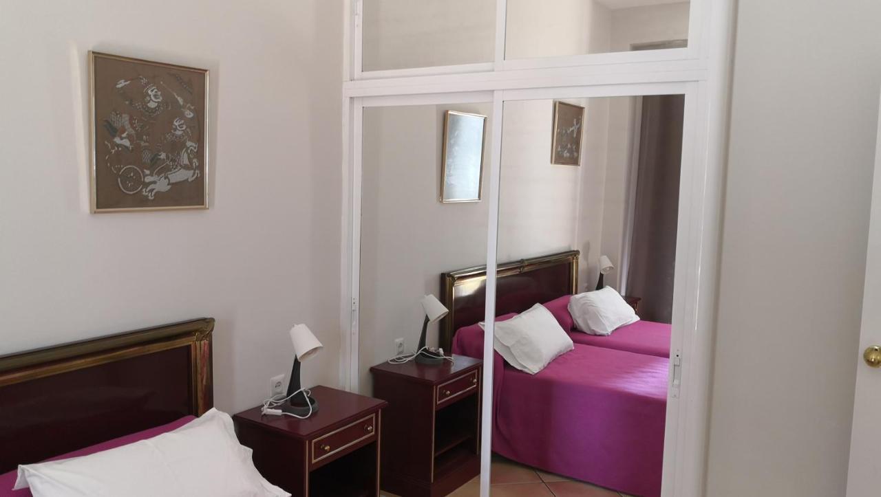 Skol 318C By Completely Marbella Apartment Bagian luar foto